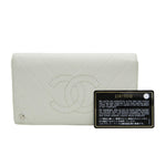 Chanel V-Stich White Leather Wallet  (Pre-Owned)