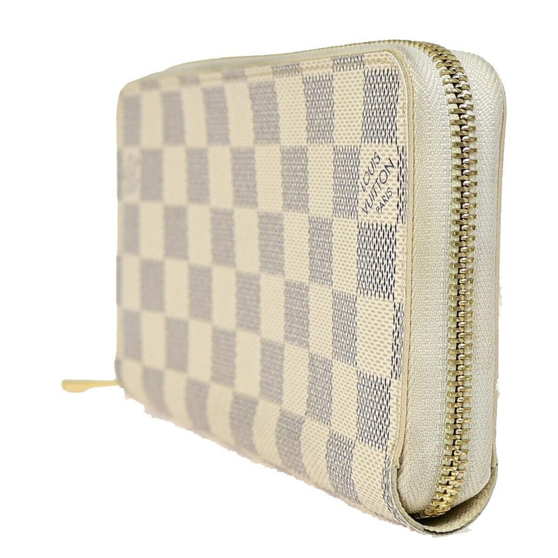 Louis Vuitton Zippy Wallet White Horn Wallet  (Pre-Owned)