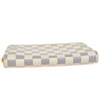 Louis Vuitton Zippy Wallet White Horn Wallet  (Pre-Owned)