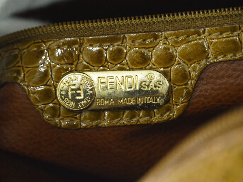 Fendi Beige Leather Shoulder Bag (Pre-Owned)