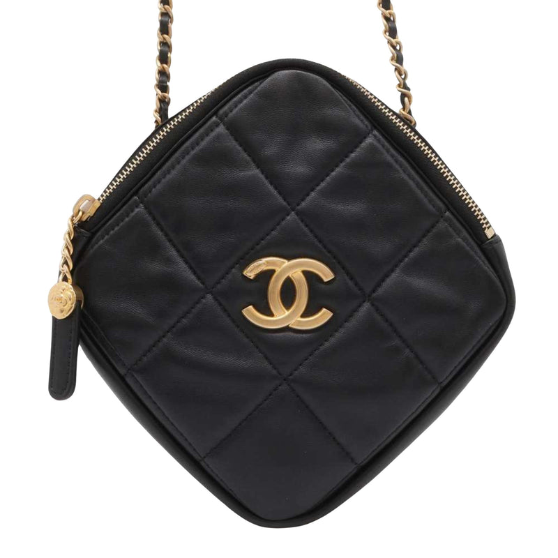 Chanel Matelassé Black Leather Shoulder Bag (Pre-Owned)