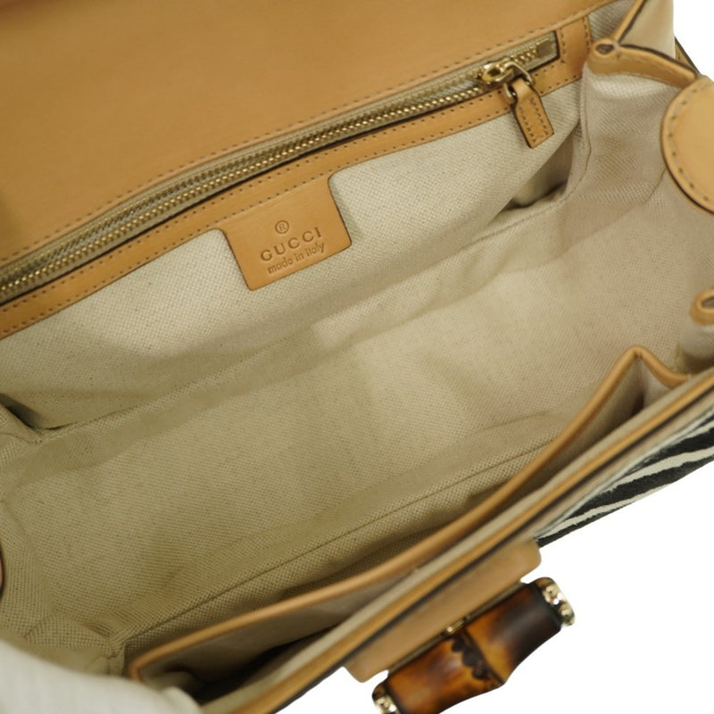 Gucci Bamboo Beige Leather Handbag (Pre-Owned)