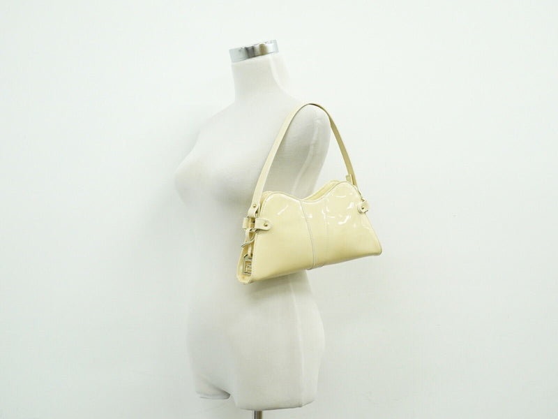 Fendi Selleria Beige Patent Leather Handbag (Pre-Owned)