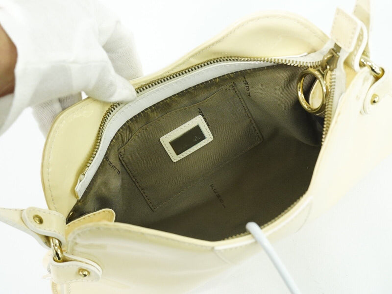 Fendi Selleria Beige Patent Leather Handbag (Pre-Owned)