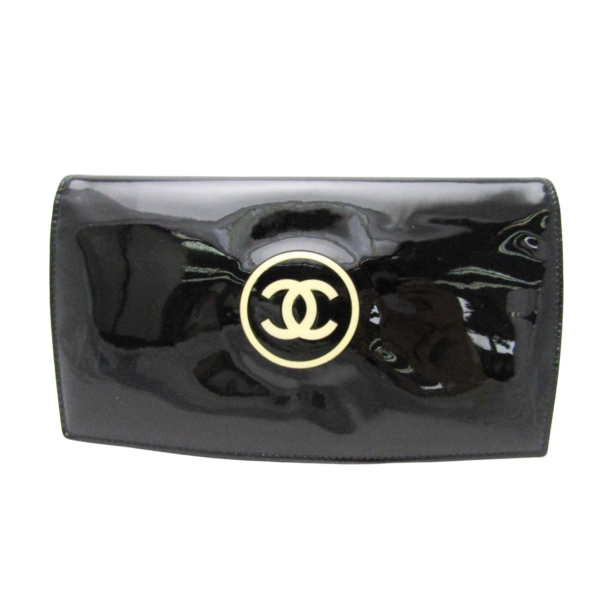 Chanel Logo Cc Black Patent Leather Wallet  (Pre-Owned)