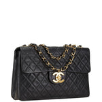 Chanel Jumbo Black Leather Shoulder Bag (Pre-Owned)