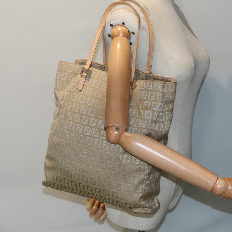 Fendi Beige Canvas Tote Bag (Pre-Owned)