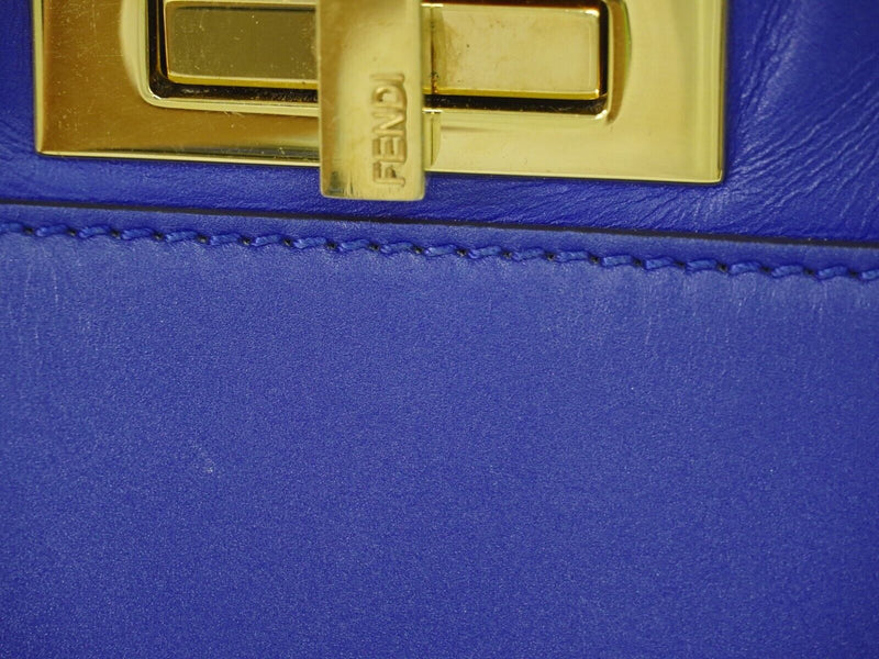 Fendi Peekaboo Blue Leather Handbag (Pre-Owned)