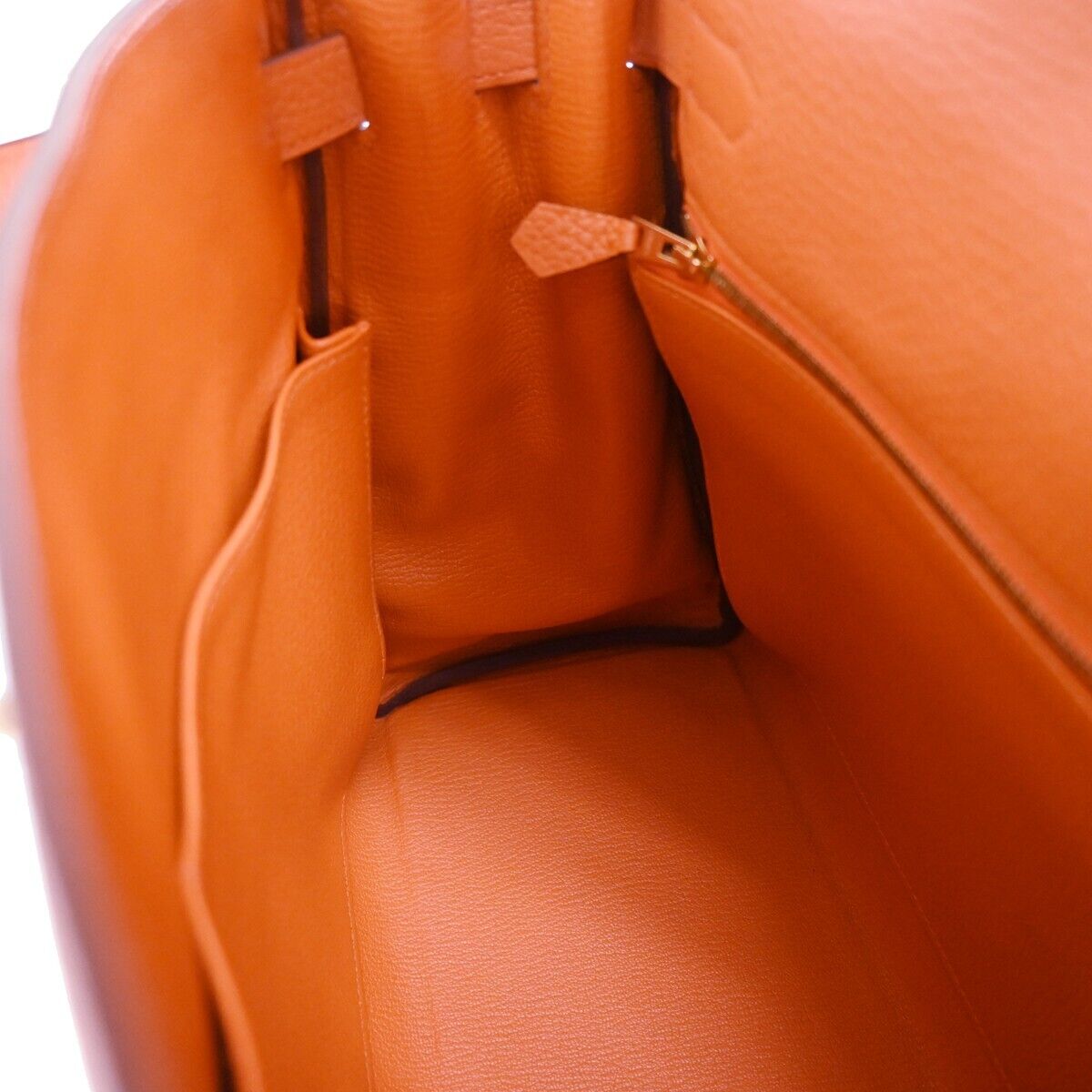 Hermès Kelly 35 Orange Leather Handbag (Pre-Owned)