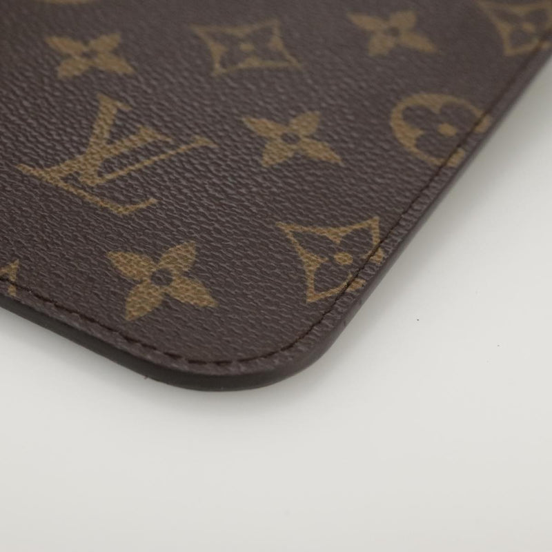 Louis Vuitton Pochette Accessoire Brown Canvas Clutch Bag (Pre-Owned)