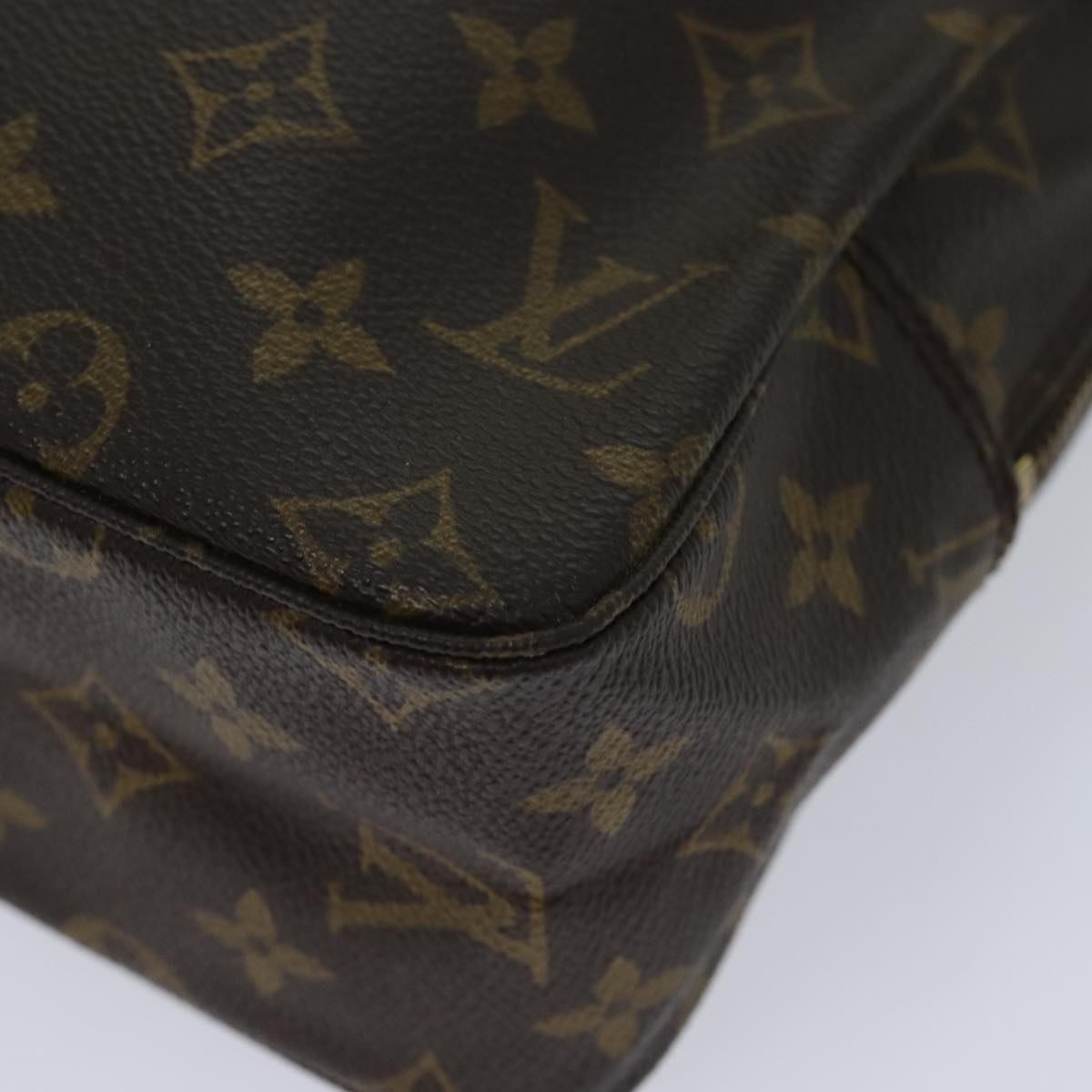 Louis Vuitton Trousse Toilette 28 Brown Canvas Clutch Bag (Pre-Owned)