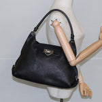 Salvatore Ferragamo Fanisa Black Leather Shoulder Bag (Pre-Owned)