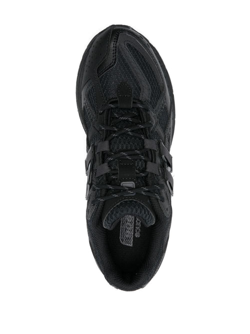 New Balance Women's Sneakers Black