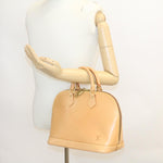 Louis Vuitton Alma Beige Leather Handbag (Pre-Owned)