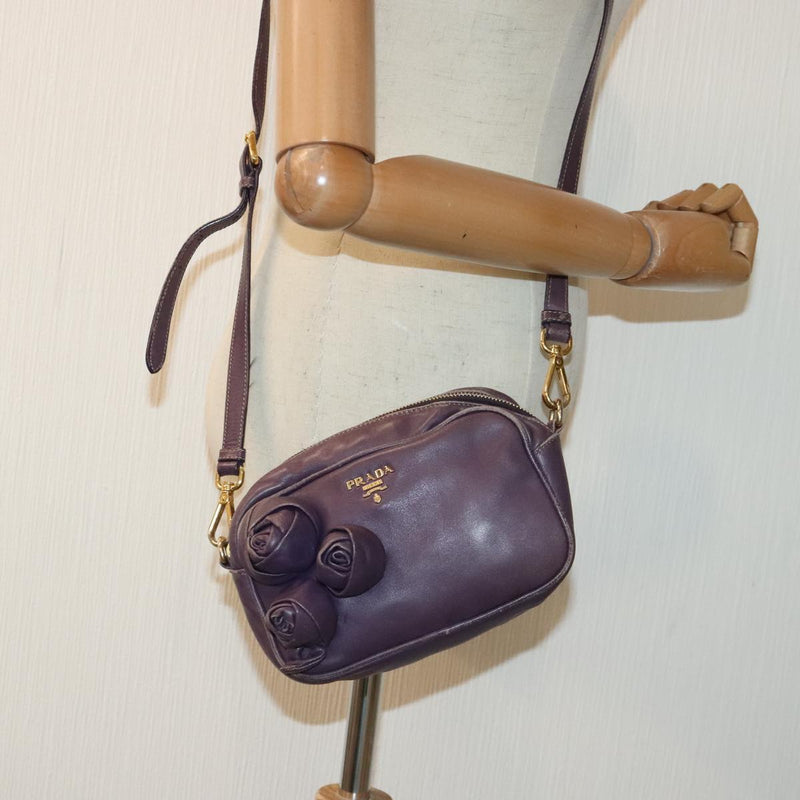 Prada Purple Leather Shoulder Bag (Pre-Owned)