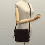 Valentino Garavani Brown Leather Shoulder Bag (Pre-Owned)