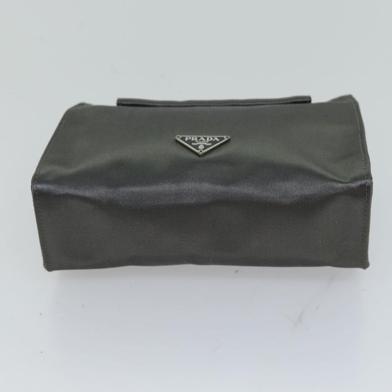 Prada -- Silver Synthetic Clutch Bag (Pre-Owned)