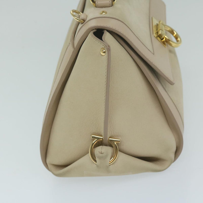 Salvatore Ferragamo Beige Leather Shoulder Bag (Pre-Owned)