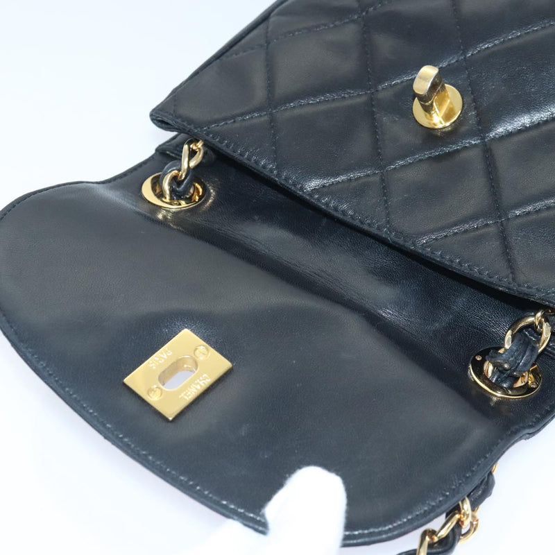 Chanel Bicolore Black Leather Shoulder Bag (Pre-Owned)