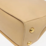 Salvatore Ferragamo Beige Leather Shoulder Bag (Pre-Owned)