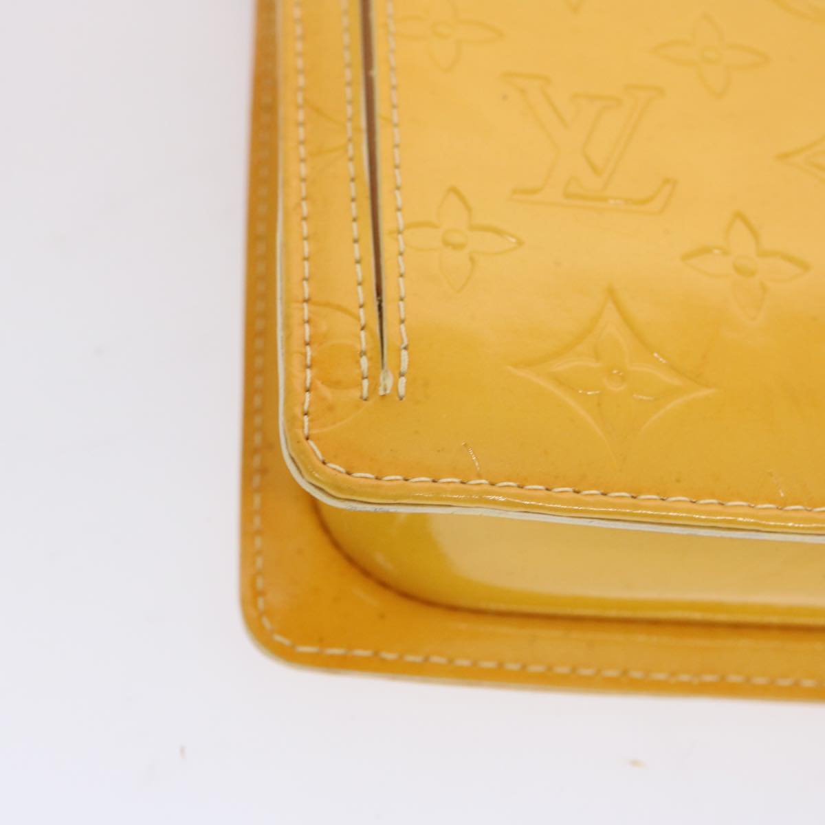 Louis Vuitton Mott Yellow Patent Leather Clutch Bag (Pre-Owned)