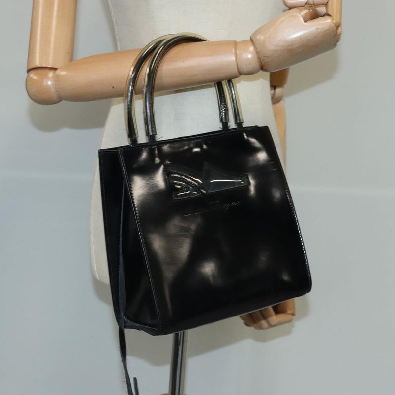 Salvatore Ferragamo Black Leather Handbag (Pre-Owned)