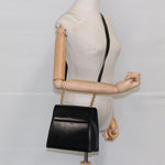 Salvatore Ferragamo Black Leather Shoulder Bag (Pre-Owned)