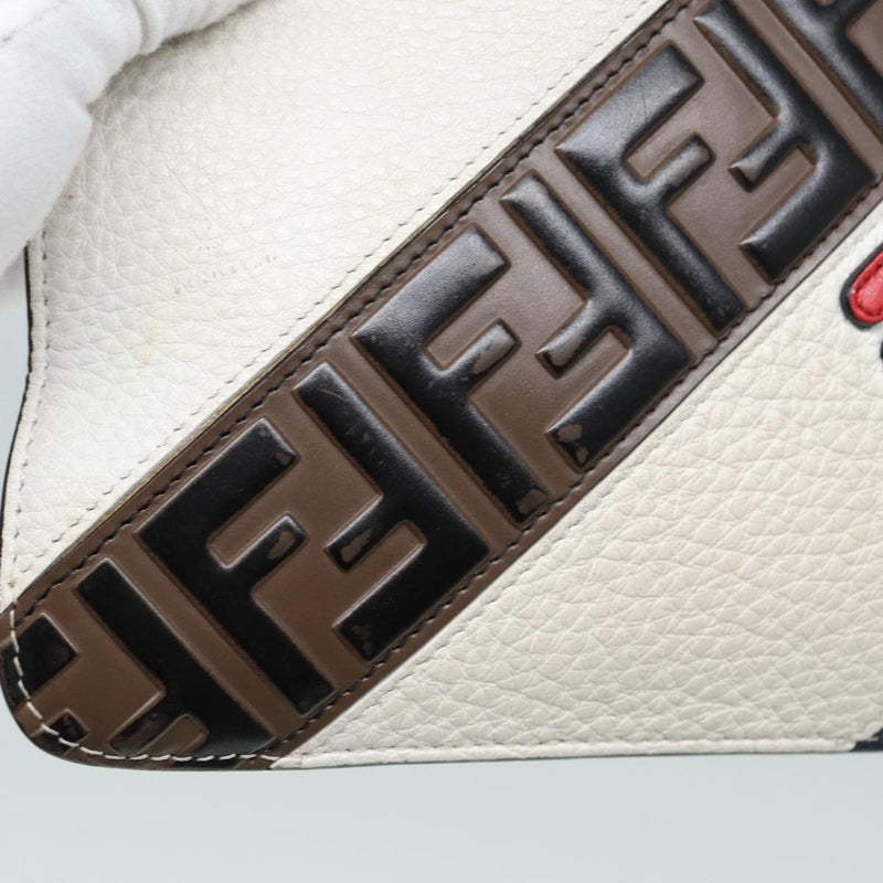 Fendi Beige Leather Clutch Bag (Pre-Owned)