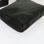 Salvatore Ferragamo Black Leather Shoulder Bag (Pre-Owned)