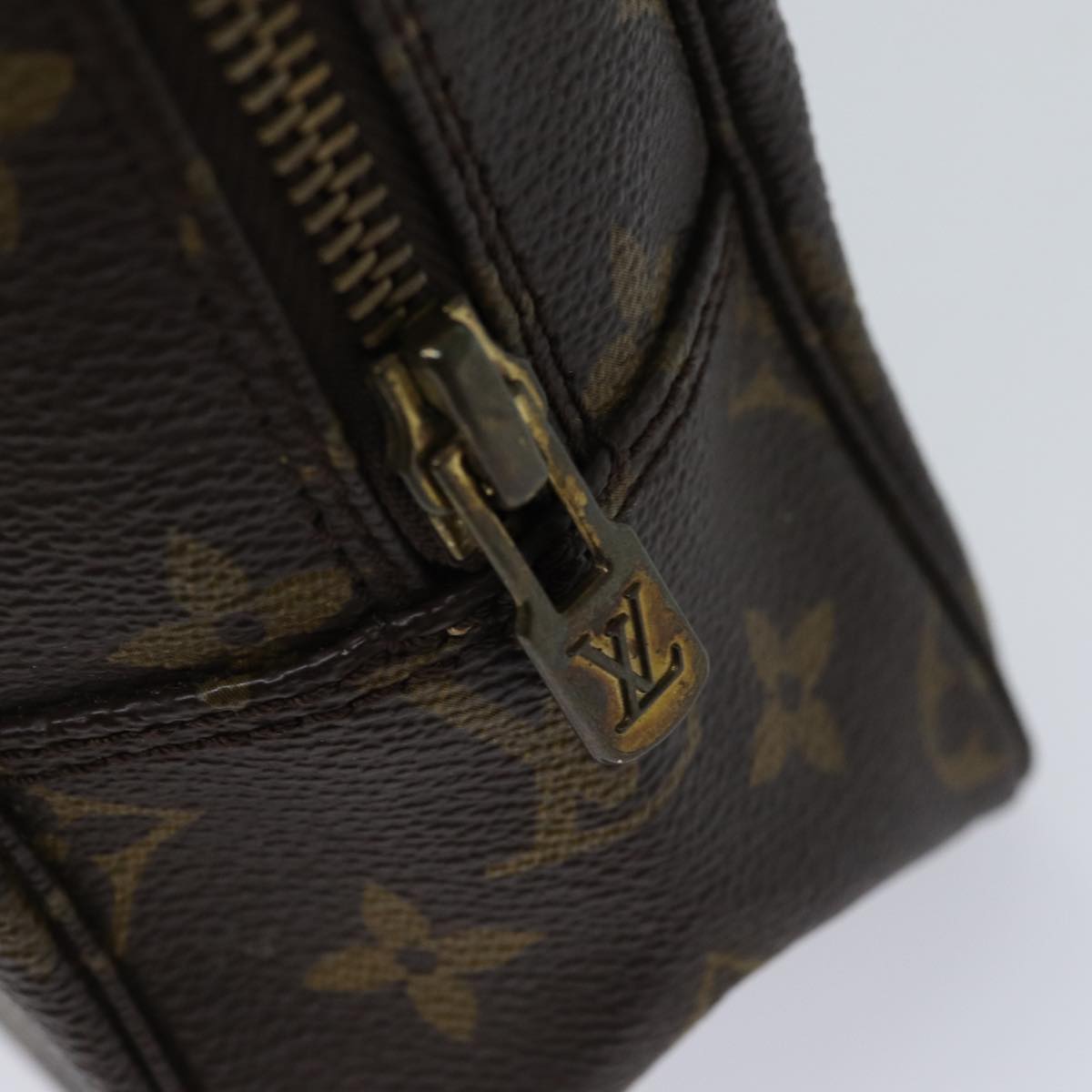 Louis Vuitton Trousse Toilette 28 Brown Canvas Clutch Bag (Pre-Owned)