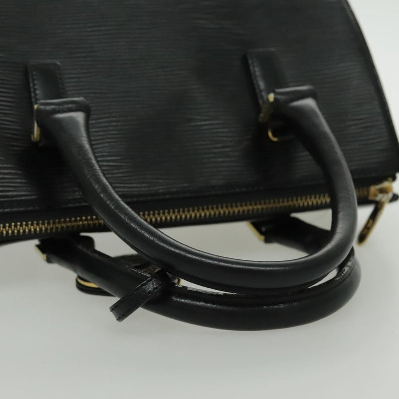 Valentino Garavani Black Leather Handbag (Pre-Owned)