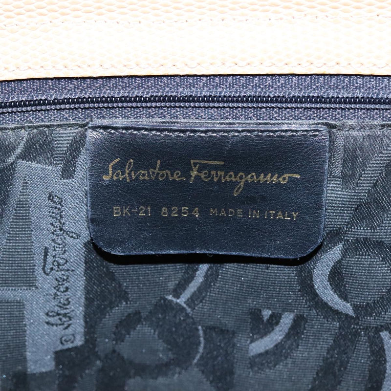 Salvatore Ferragamo Beige Leather Shoulder Bag (Pre-Owned)