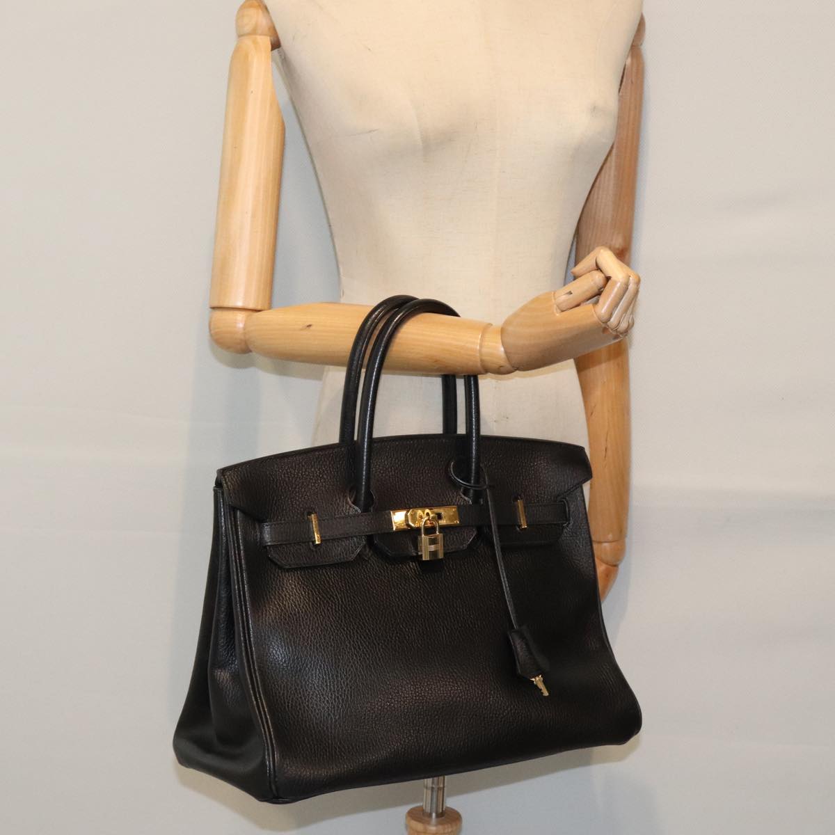 Hermès Birkin 35 Black Leather Handbag (Pre-Owned)