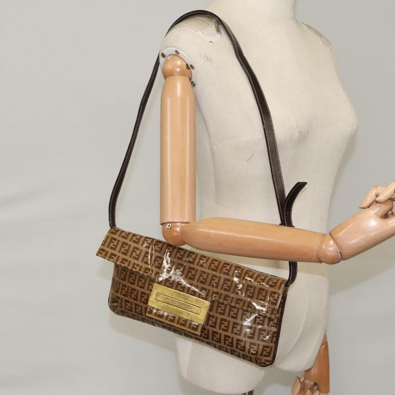 Fendi Baguette Brown Patent Leather Shoulder Bag (Pre-Owned)