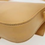 Fendi Baguette Beige Leather Shoulder Bag (Pre-Owned)