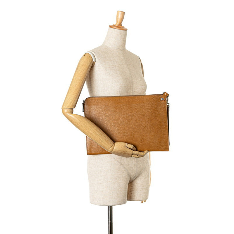 Salvatore Ferragamo Beige Leather Clutch Bag (Pre-Owned)