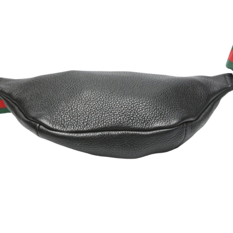 Gucci Black Leather Fanny Pack Pouch (Pre-Owned)