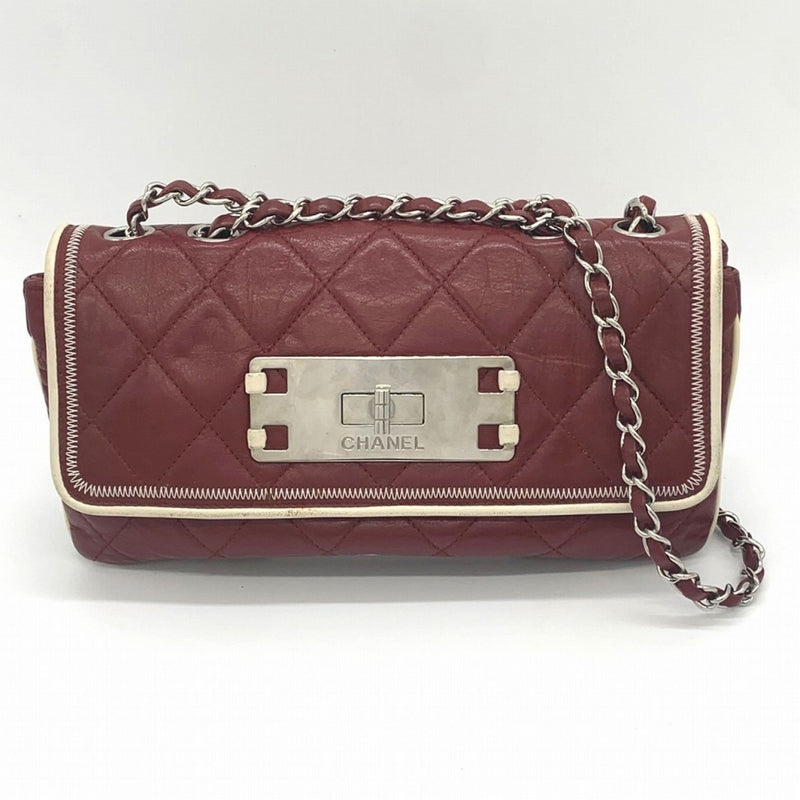 Chanel Bordeaux Leather Shoulder Bag (Pre-Owned)