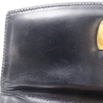 Salvatore Ferragamo Black Leather Shoulder Bag (Pre-Owned)