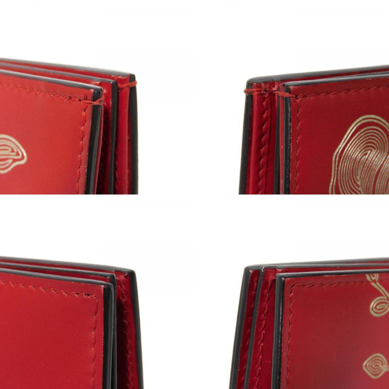 Gucci Red Color Leather Wallet (Bi-Fold) (Pre-Owned)