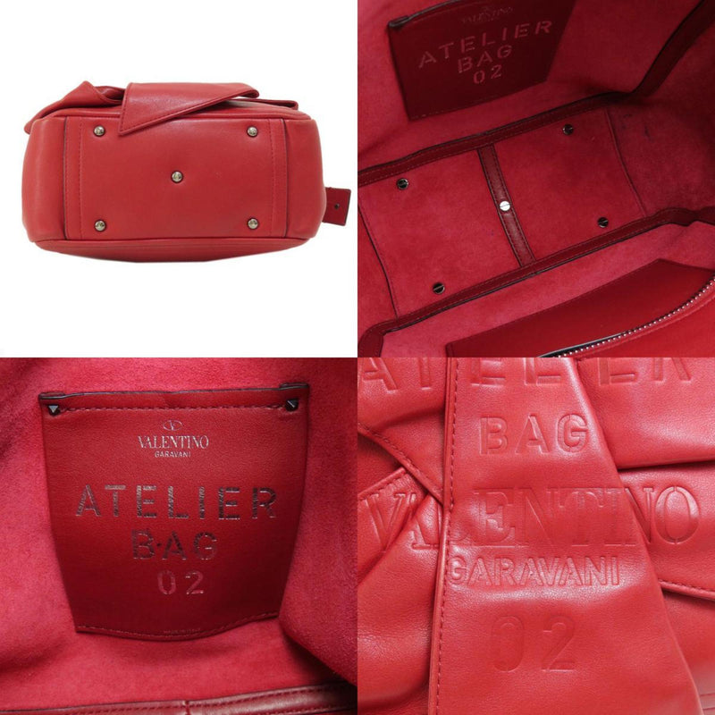 Valentino Garavani Red Color Leather Handbag (Pre-Owned)