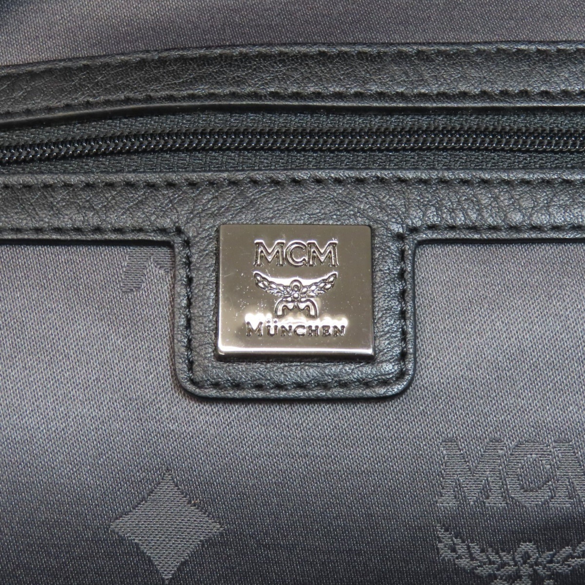 Mcm Black Leather Backpack (Pre-Owned)