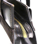 Salvatore Ferragamo Black Leather Shoulder Bag (Pre-Owned)