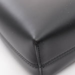 Salvatore Ferragamo Black Leather Shoulder Bag (Pre-Owned)