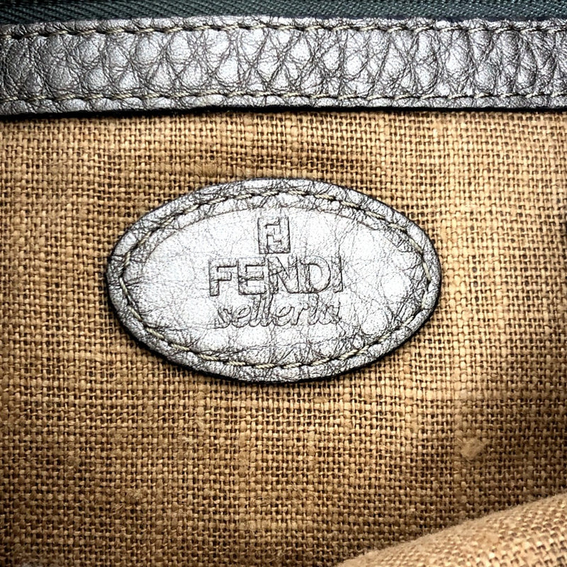 Fendi Beige Leather Shoulder Bag (Pre-Owned)