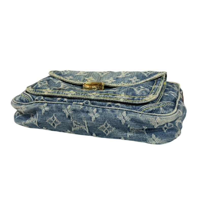 Louis Vuitton Blue Monogram Denim Fanny Pack (Pre-Owned)