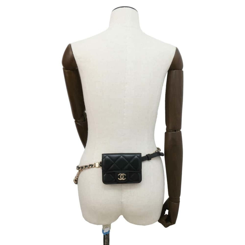 Chanel Matelasse Black Leather Fanny Pack (Pre-Owned)