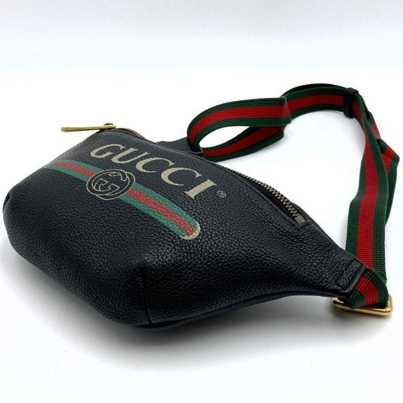 Gucci Black Leather Fanny Pack (Pre-Owned)