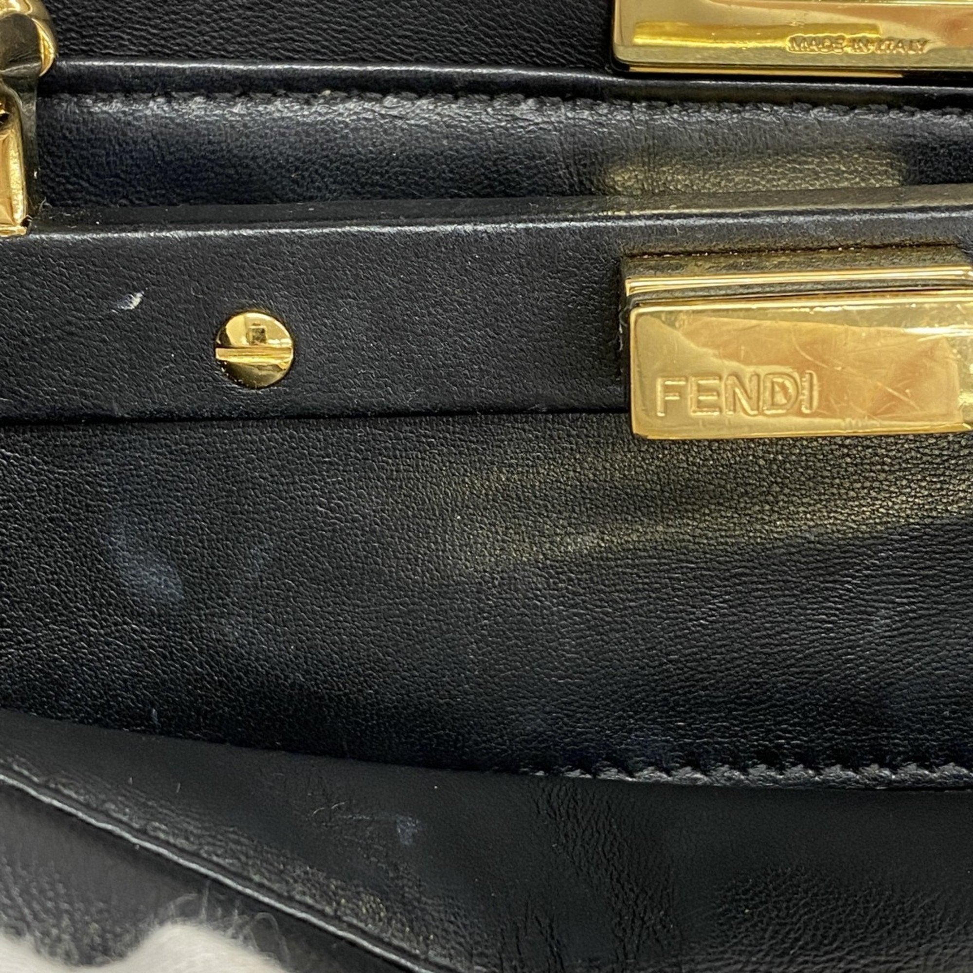 Fendi Black Leather Handbag (Pre-Owned)