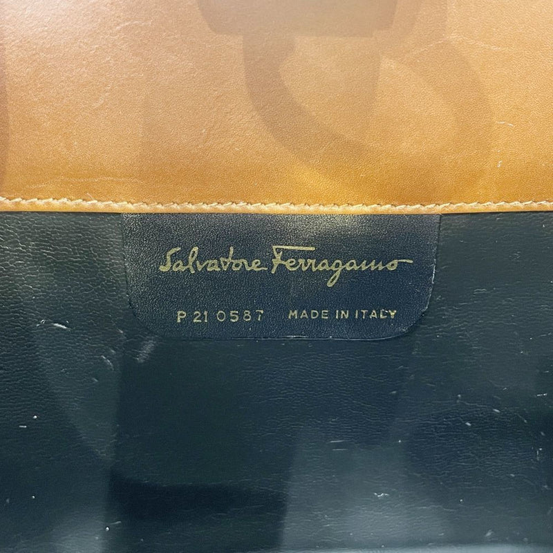 Salvatore Ferragamo Brown Leather Shoulder Bag (Pre-Owned)